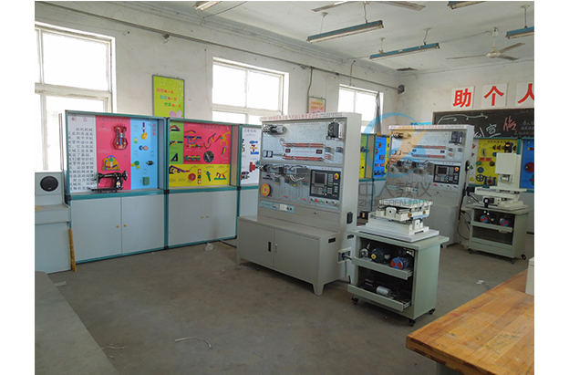 了解PLC實驗臺在能源管理中的應(yīng)用案例。(圖2)