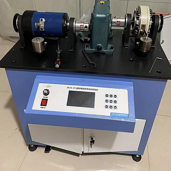 創(chuàng)新應(yīng)用教學(xué)設(shè)備，探索教育教學(xué)新模式(圖2)